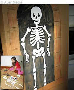 Halloween crafts, Halloween decoration, a large printable skeleton